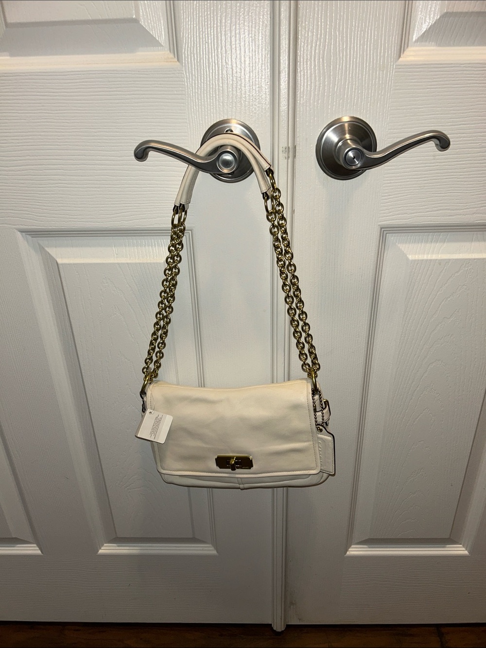 Coach Chelsea Leather Shoulder Bag with Gold Chain- NWT - Picture 4 of 16